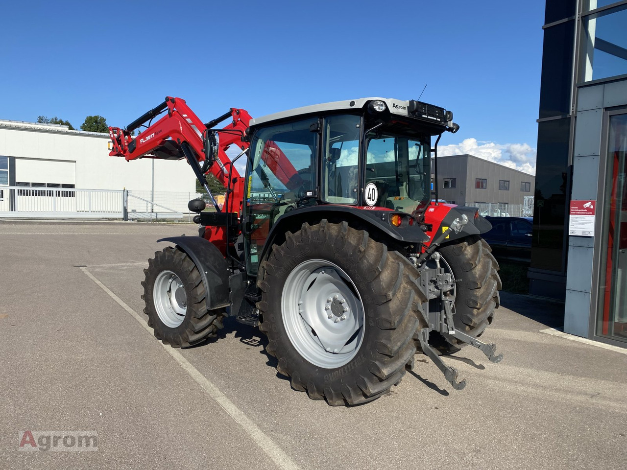 Massey Ferguson 4709 - Трактор: снимка 3 Massey Ferguson 4709 - Трактор: снимка 3