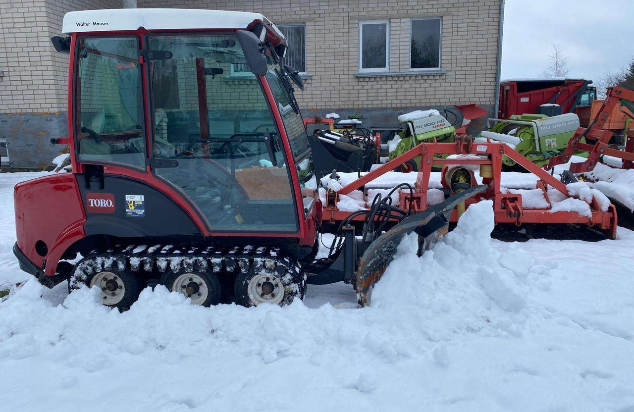 TORO Groundmaster 7200 - Трактор: снимка 1 TORO Groundmaster 7200 - Трактор: снимка 1