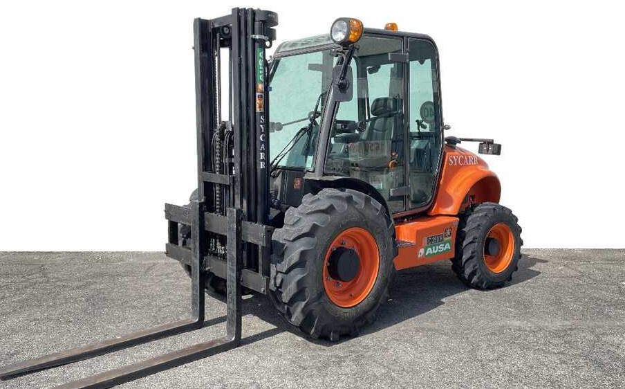 Ausa C 250 H X4 - Мотокар с висока проходимост: снимка 1 Ausa C 250 H X4 - Мотокар с висока проходимост: снимка 1