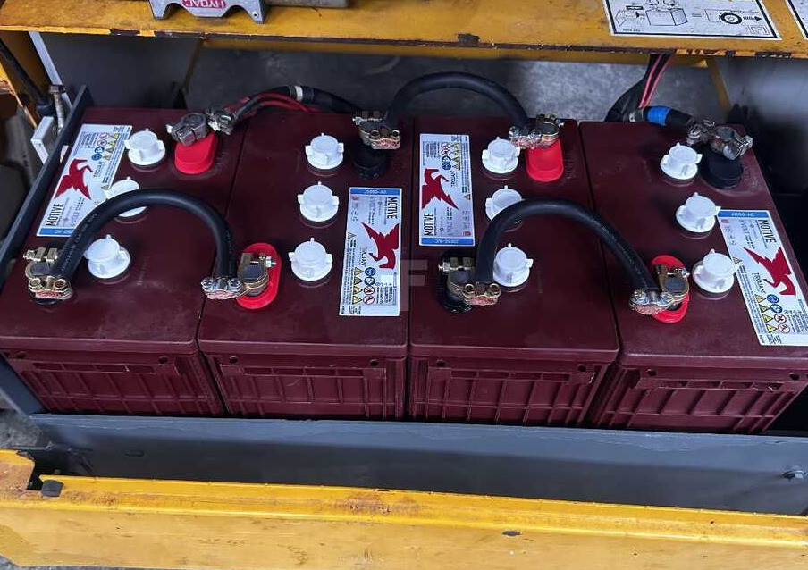 HAULOTTE COMPACT 12 RTE Batterie NUOVE - Ножична работна платформа: снимка 5 HAULOTTE COMPACT 12 RTE Batterie NUOVE - Ножична работна платформа: снимка 5