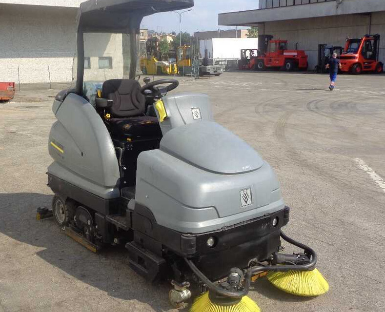 Kärcher B 250 R I + R 120 - Подопочистваща машина: снимка 3 Kärcher B 250 R I + R 120 - Подопочистваща машина: снимка 3