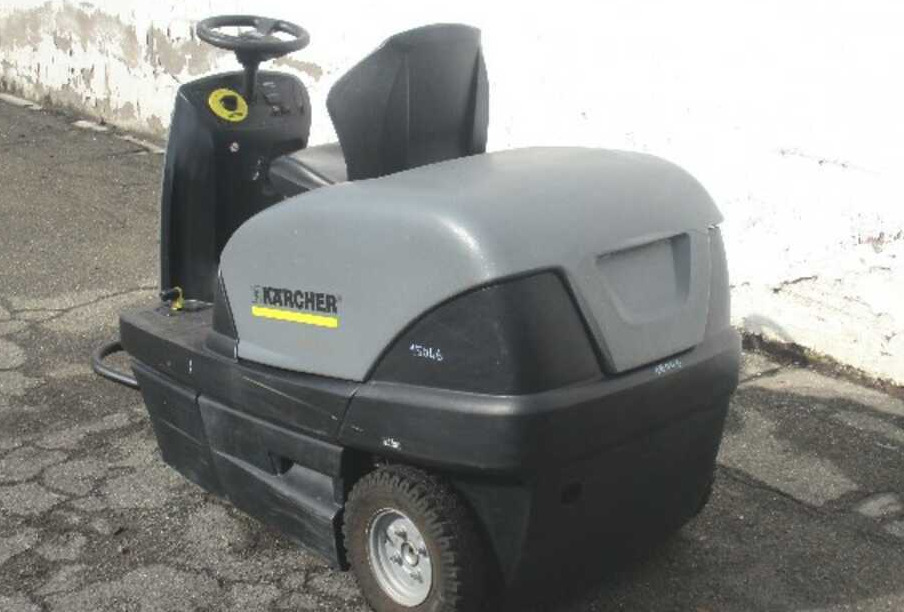 Kärcher KM 100/100 RD - Професионална метачна машина: снимка 2 Kärcher KM 100/100 RD - Професионална метачна машина: снимка 2