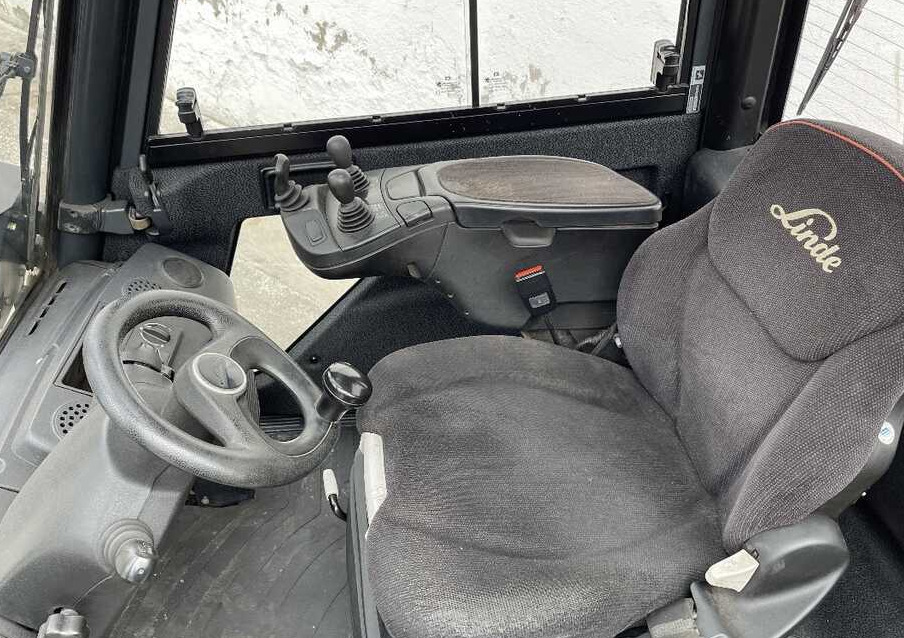 Linde H 35 D-02/393 - Дизелов мотокар: снимка 4 Linde H 35 D-02/393 - Дизелов мотокар: снимка 4