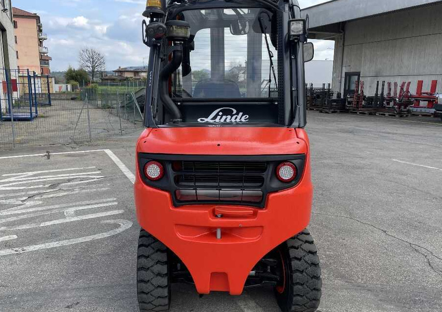 Linde H 35 D - Дизелов мотокар: снимка 3 Linde H 35 D - Дизелов мотокар: снимка 3