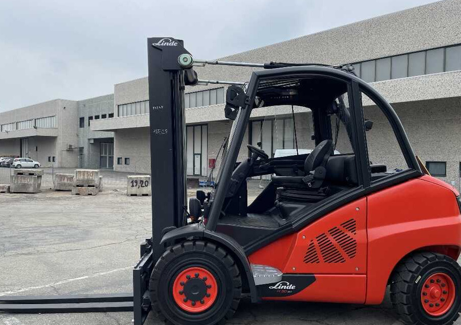 Linde H 50 D/394 - Дизелов мотокар: снимка 2 Linde H 50 D/394 - Дизелов мотокар: снимка 2