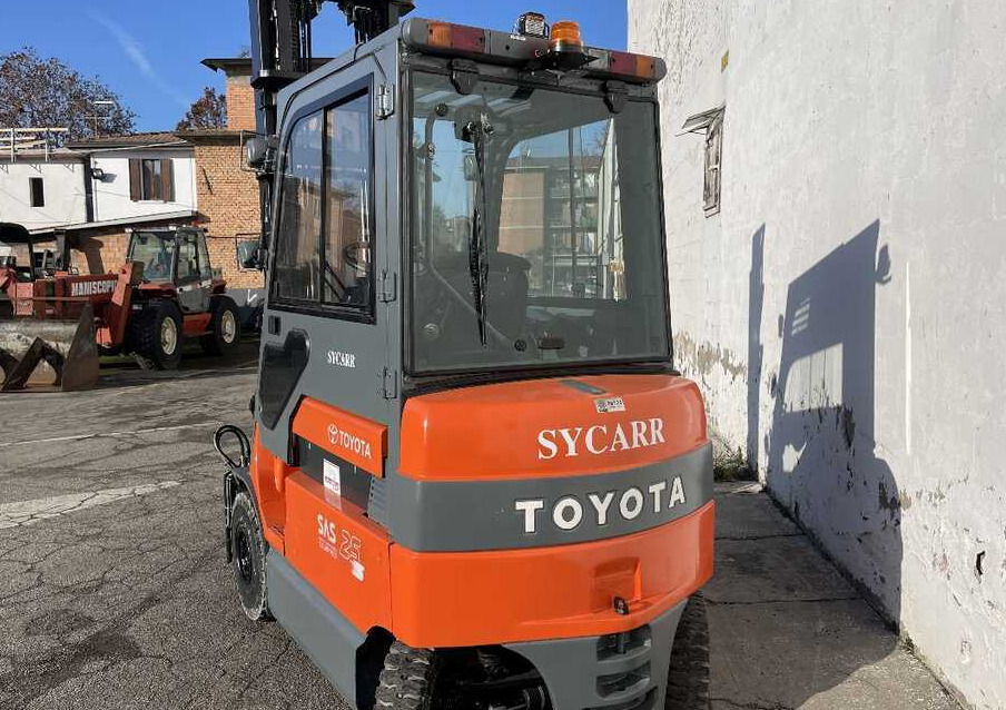 Toyota 7 FBMF 25 (BATTERIA NUOVA) - Електрокар: снимка 2 Toyota 7 FBMF 25 (BATTERIA NUOVA) - Електрокар: снимка 2