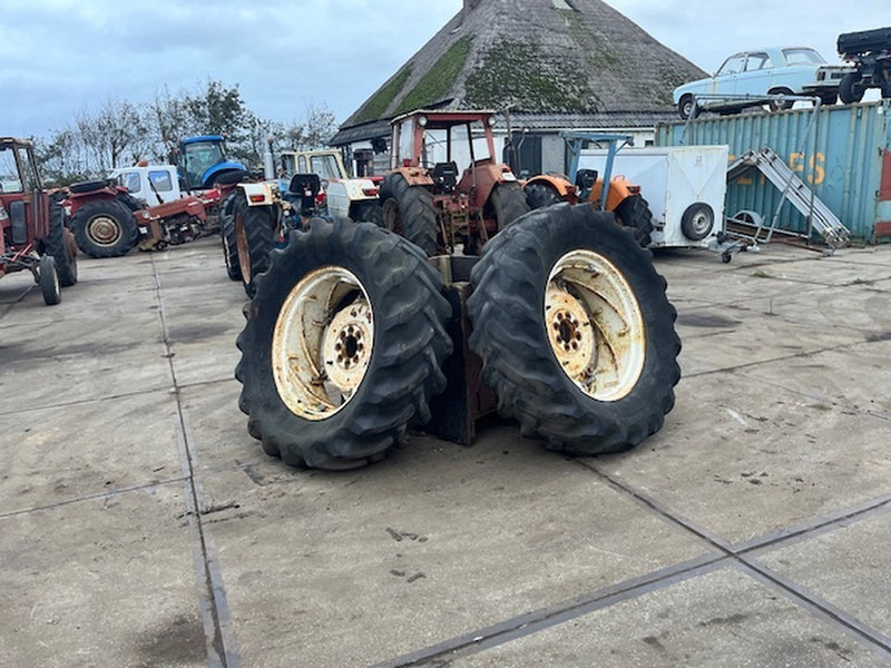 Firestone 18.4 R34 - Джанта: снимка 5 Firestone 18.4 R34 - Джанта: снимка 5