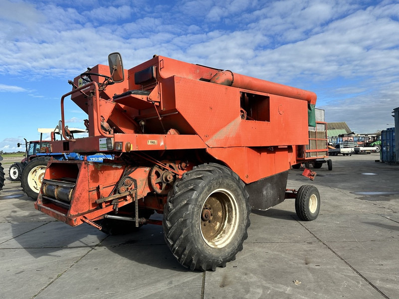 Laverda M150 - Зърнокомбайн: снимка 1 Laverda M150 - Зърнокомбайн: снимка 1