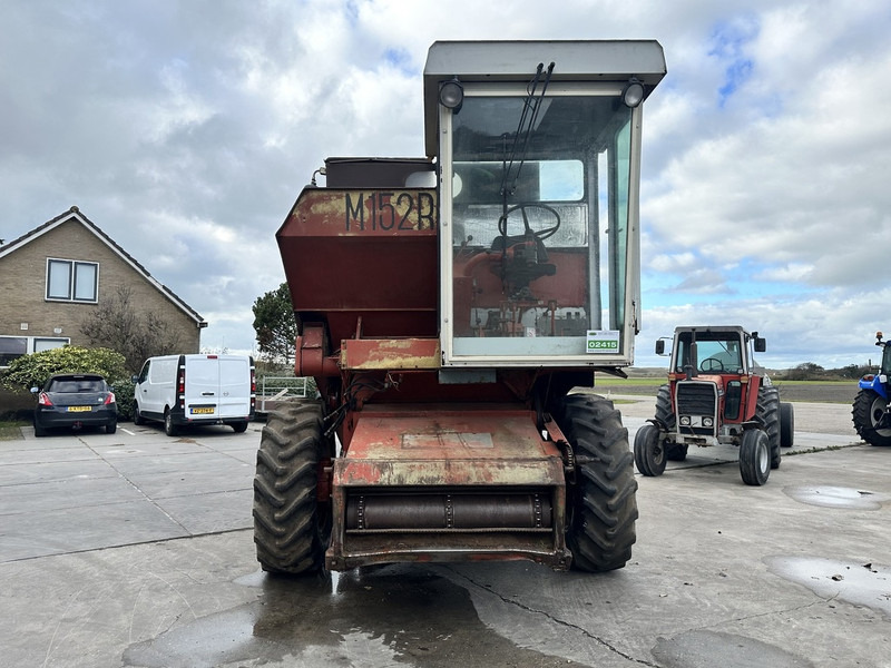 Laverda M152 - Зърнокомбайн: снимка 2 Laverda M152 - Зърнокомбайн: снимка 2