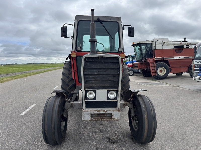 Massey Ferguson 590 - Трактор: снимка 2 Massey Ferguson 590 - Трактор: снимка 2