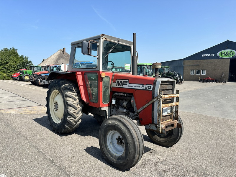 Massey Ferguson 590 - Трактор: снимка 3 Massey Ferguson 590 - Трактор: снимка 3
