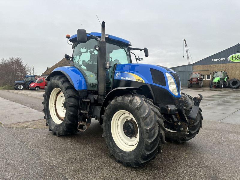 New Holland T6080 - Трактор: снимка 4 New Holland T6080 - Трактор: снимка 4