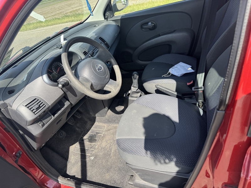 Nissan Micra - Лек автомобил: снимка 4 Nissan Micra - Лек автомобил: снимка 4