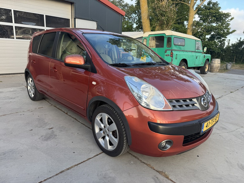 Nissan Note - Лек автомобил: снимка 3 Nissan Note - Лек автомобил: снимка 3