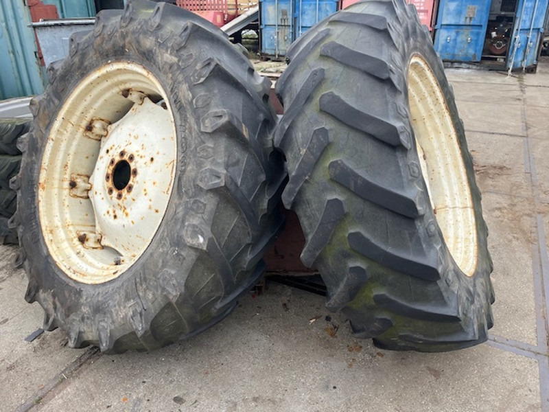 Гума Pirelli 480\70 R38 TM 700: снимка 7 Гума Pirelli 480\70 R38 TM 700: снимка 7