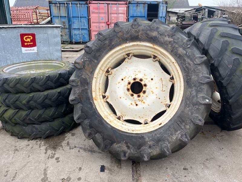 Pirelli 480\70 R38 TM 700 - Гума: снимка 5 Pirelli 480\70 R38 TM 700 - Гума: снимка 5