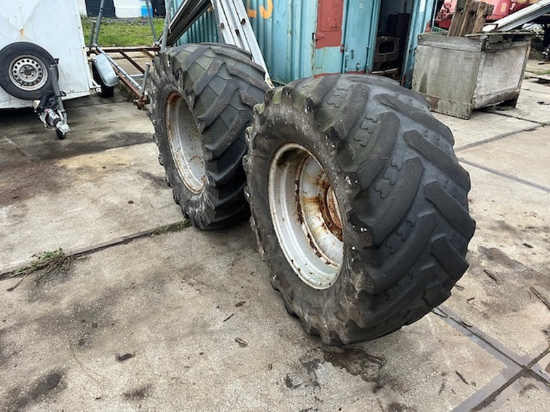 Trelleborg en bkt 480\65 R24 TM 800 - Джанта: снимка 5 Trelleborg en bkt 480\65 R24 TM 800 - Джанта: снимка 5
