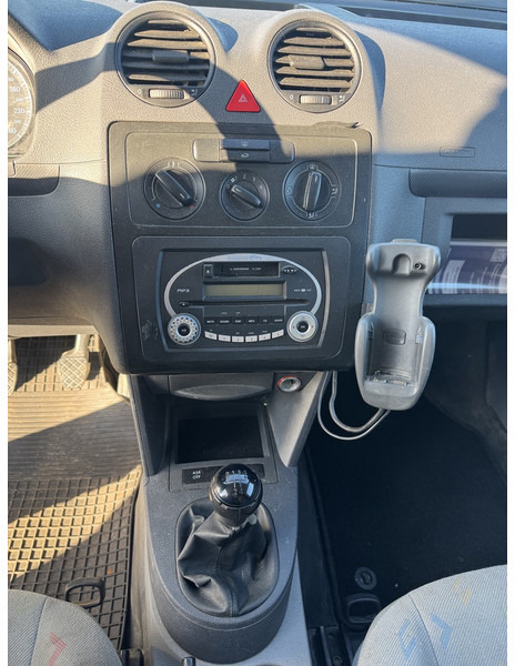 Товарен бус Volkswagen Caddy: снимка 6