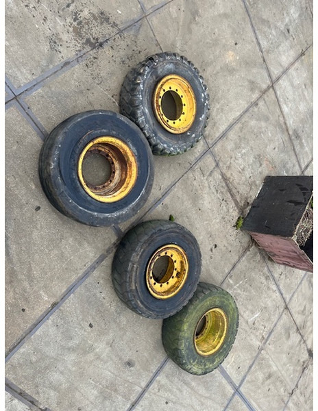 Volvo 17.5R25 - Джанта: снимка 1 Volvo 17.5R25 - Джанта: снимка 1