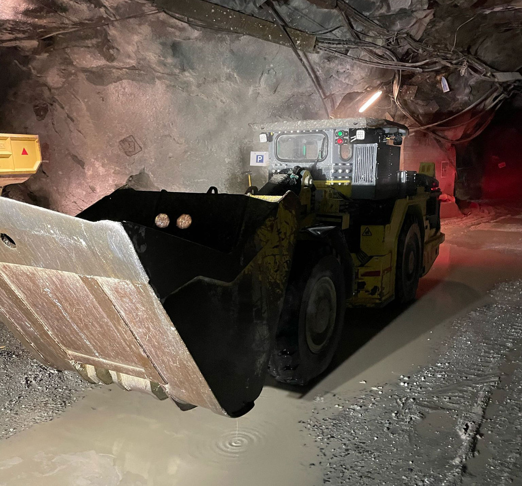 Aramine L350d - Минна машина: снимка 3 Aramine L350d - Минна машина: снимка 3