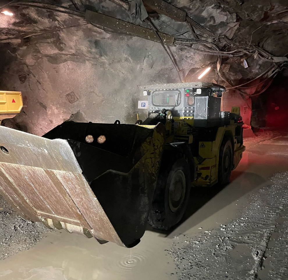 Aramine L350d - Минна машина: снимка 4 Aramine L350d - Минна машина: снимка 4