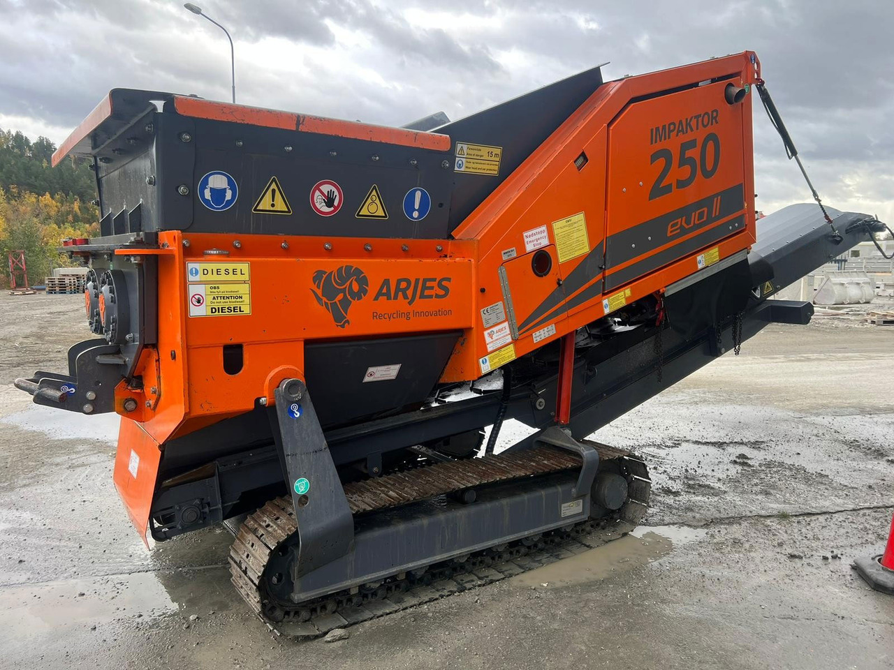 Arjes Impaktor 250 EVO 2 - Индустриален шредер: снимка 2 Arjes Impaktor 250 EVO 2 - Индустриален шредер: снимка 2