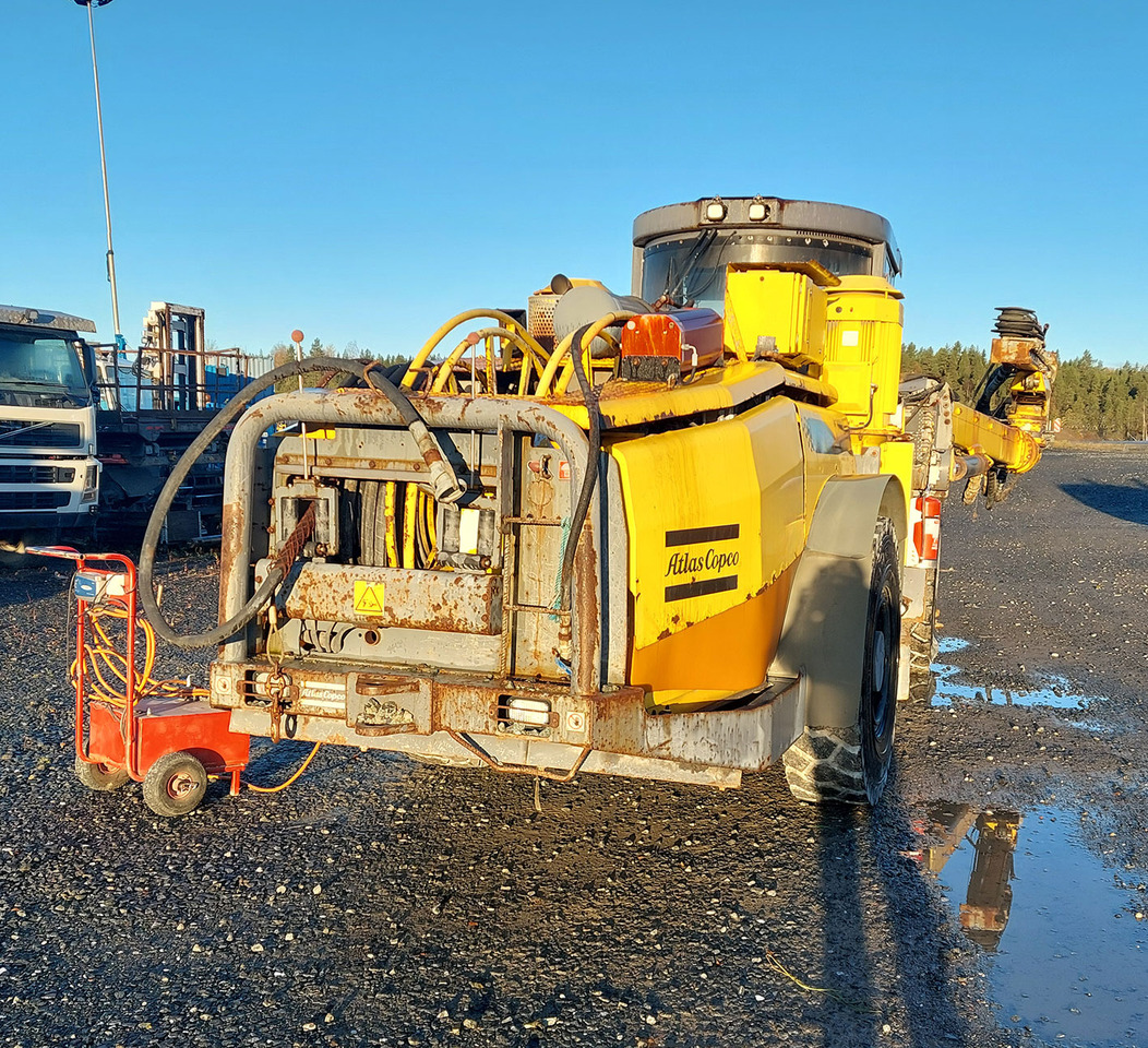 Atlas Copco E2C - Машина за хоризонтално-насочено сондиране: снимка 4 Atlas Copco E2C - Машина за хоризонтално-насочено сондиране: снимка 4