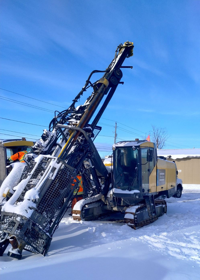 Atlas Copco FlexiROC T45 - Пробивна машина: снимка 3 Atlas Copco FlexiROC T45 - Пробивна машина: снимка 3