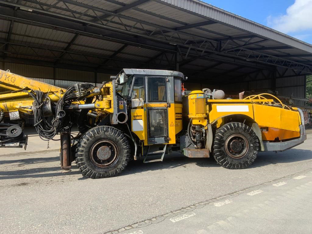 Atlas Copco L2C - Машина за хоризонтално-насочено сондиране: снимка 3 Atlas Copco L2C - Машина за хоризонтално-насочено сондиране: снимка 3