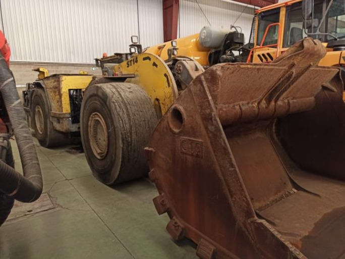 Atlas Copco ST14 - Минна машина: снимка 2 Atlas Copco ST14 - Минна машина: снимка 2