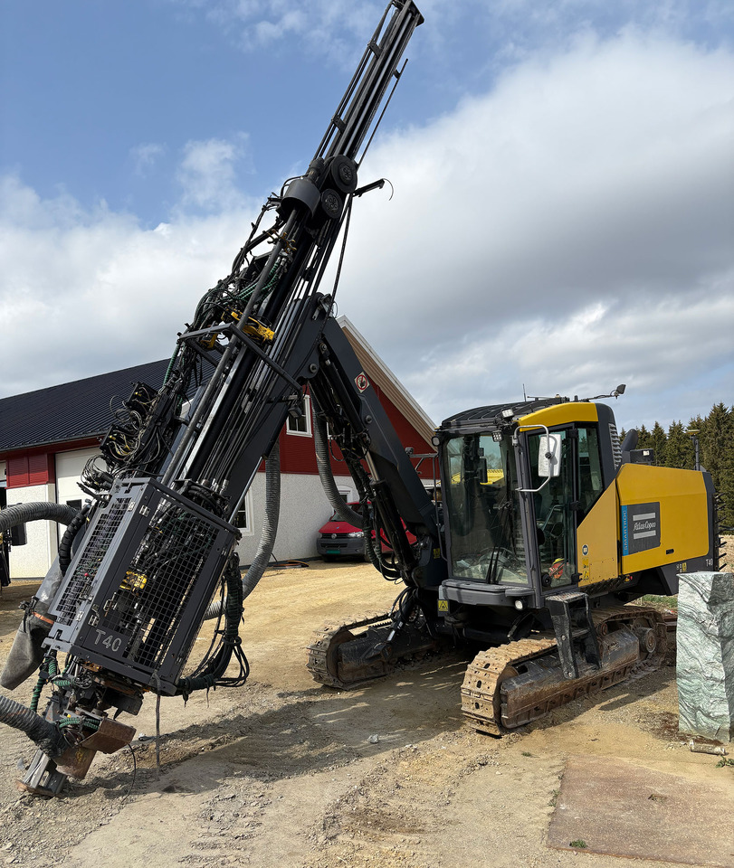 Atlas Copco SmartROC T40-11 - Пробивна машина: снимка 1 Atlas Copco SmartROC T40-11 - Пробивна машина: снимка 1