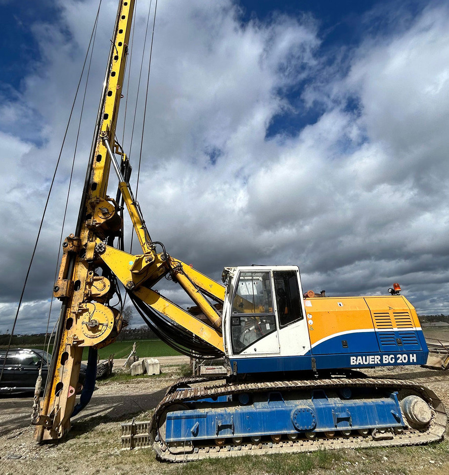 Bauer BG 20H - Машина за набиване: снимка 1 Bauer BG 20H - Машина за набиване: снимка 1