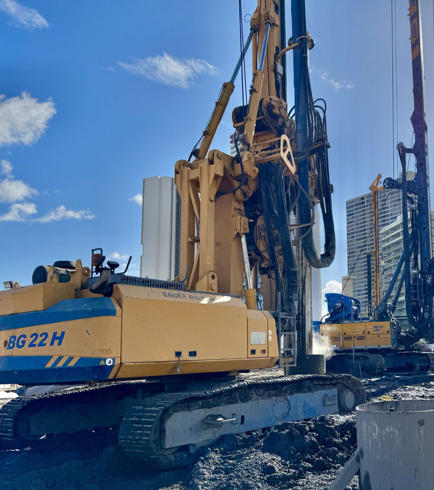 Bauer BG 22H - Машина за набиване: снимка 1 Bauer BG 22H - Машина за набиване: снимка 1