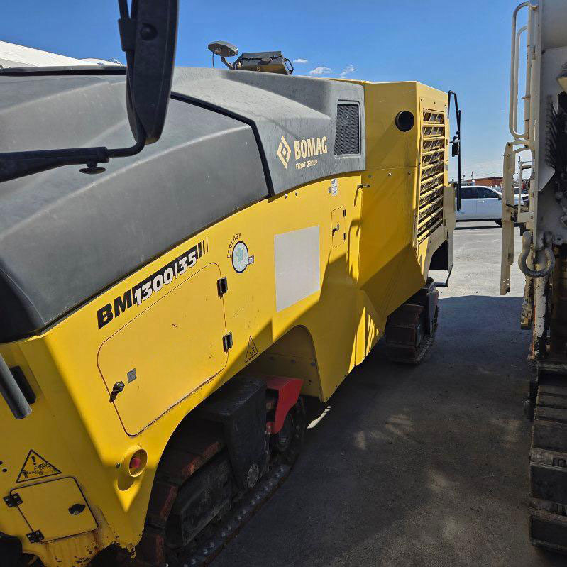 Bomag BM 1300/35 - Пътна фреза: снимка 3 Bomag BM 1300/35 - Пътна фреза: снимка 3