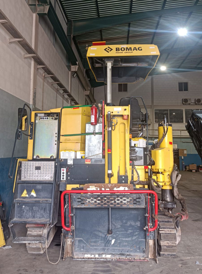 Bomag BM 1300/35 - Пътна фреза: снимка 4 Bomag BM 1300/35 - Пътна фреза: снимка 4