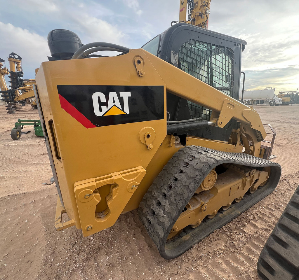 Caterpillar 279D - Мини челен товарач: снимка 3 Caterpillar 279D - Мини челен товарач: снимка 3