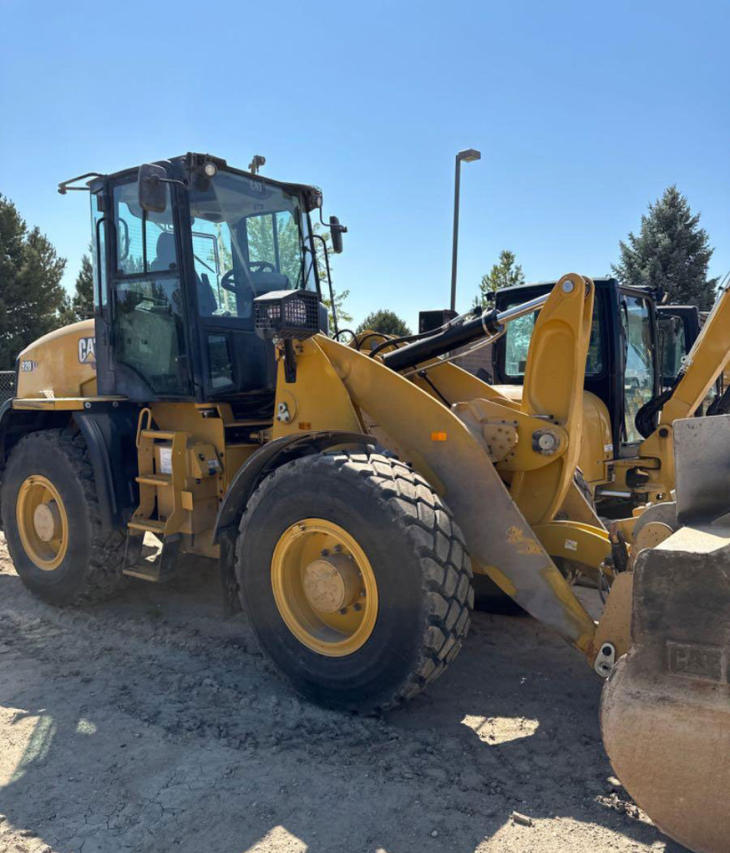 Caterpillar 920 - Колесен товарач: снимка 2 Caterpillar 920 - Колесен товарач: снимка 2