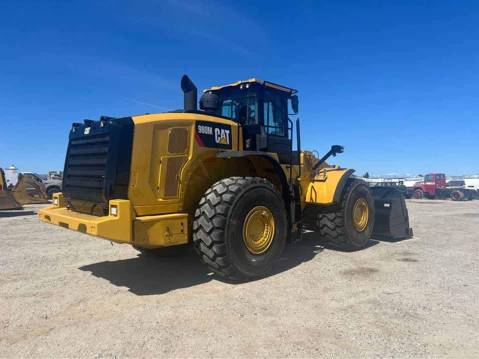 Caterpillar 980M - Колесен товарач: снимка 5 Caterpillar 980M - Колесен товарач: снимка 5