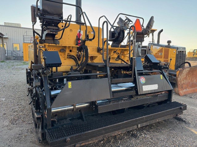 Caterpillar AP1055E - Асфалтополагач: снимка 4 Caterpillar AP1055E - Асфалтополагач: снимка 4
