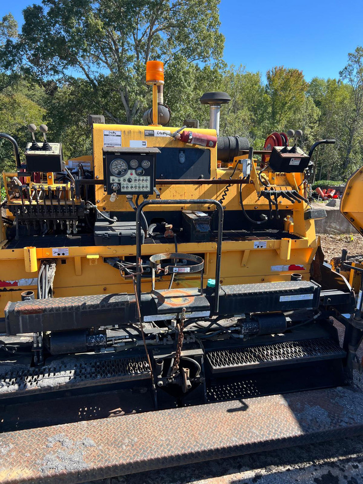 Caterpillar AP500F - Асфалтополагач: снимка 5 Caterpillar AP500F - Асфалтополагач: снимка 5