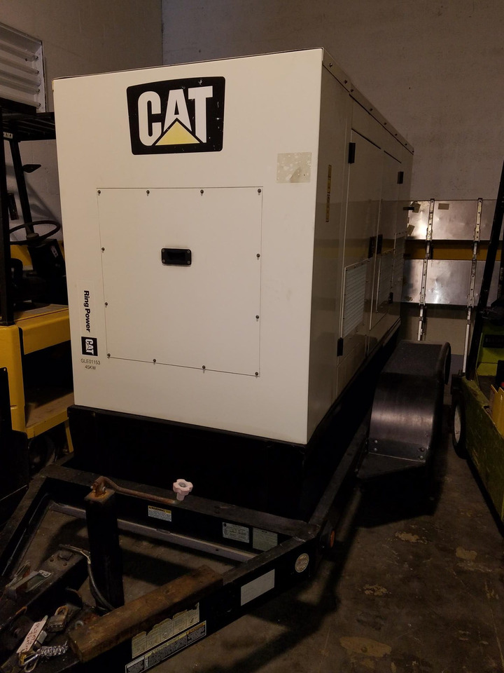 Caterpillar XQ45-6 - Електрогенератор: снимка 3 Caterpillar XQ45-6 - Електрогенератор: снимка 3
