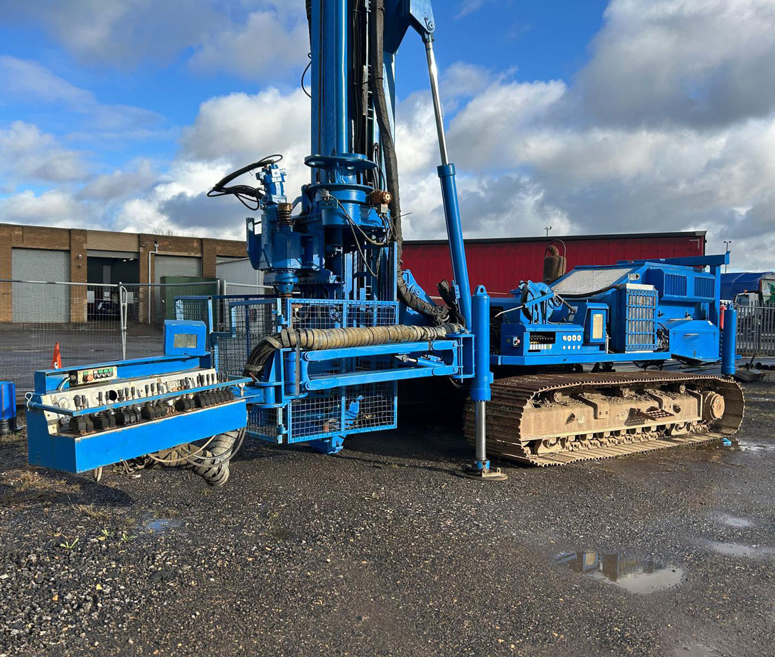Comacchio MC1500 - Пробивна машина: снимка 2 Comacchio MC1500 - Пробивна машина: снимка 2