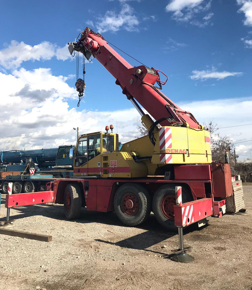 Demag AC 40 City - Автокран: снимка 3 Demag AC 40 City - Автокран: снимка 3