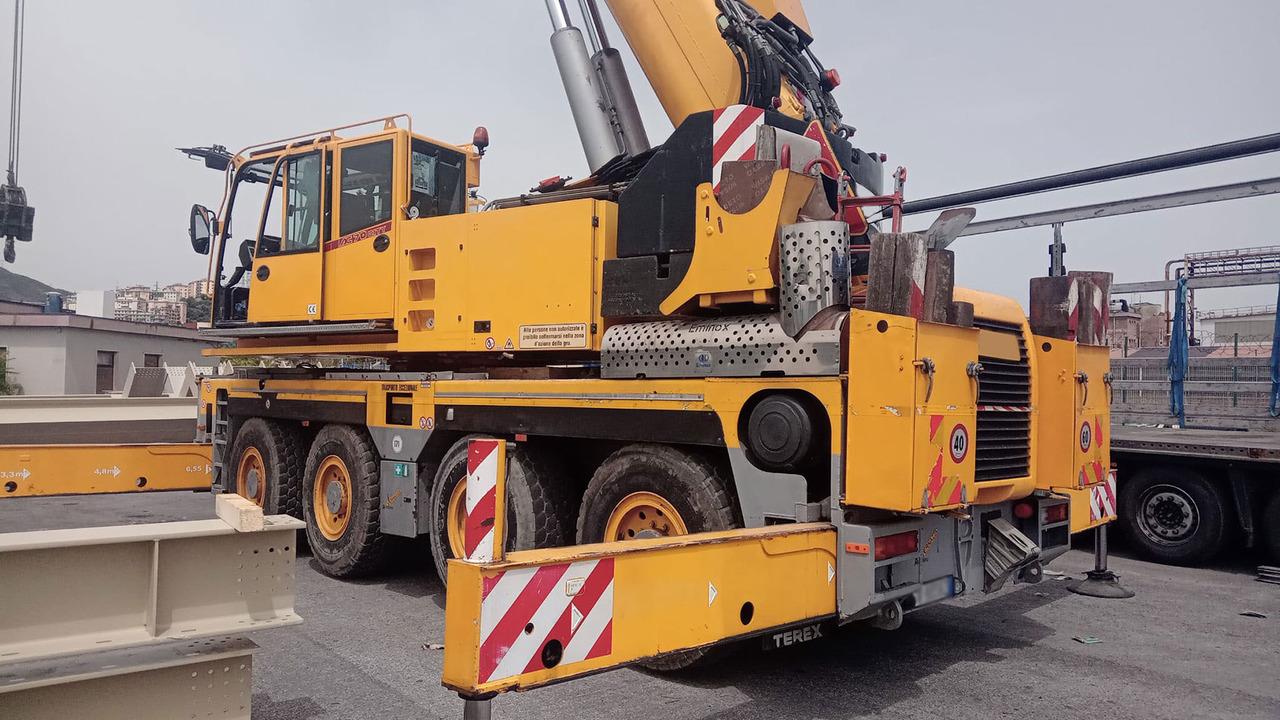 Demag AC 70 City - Автокран: снимка 3 Demag AC 70 City - Автокран: снимка 3