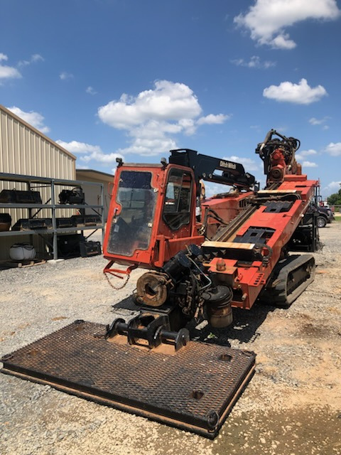 Ditch Witch JT100 Mach 1 - Машина за хоризонтално-насочено сондиране: снимка 2 Ditch Witch JT100 Mach 1 - Машина за хоризонтално-насочено сондиране: снимка 2