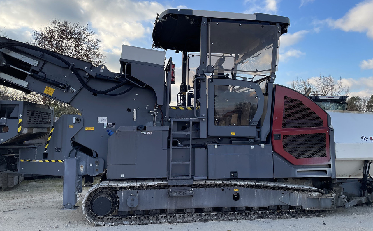 Dynapac MF2500CS - Асфалтополагач: снимка 3 Dynapac MF2500CS - Асфалтополагач: снимка 3