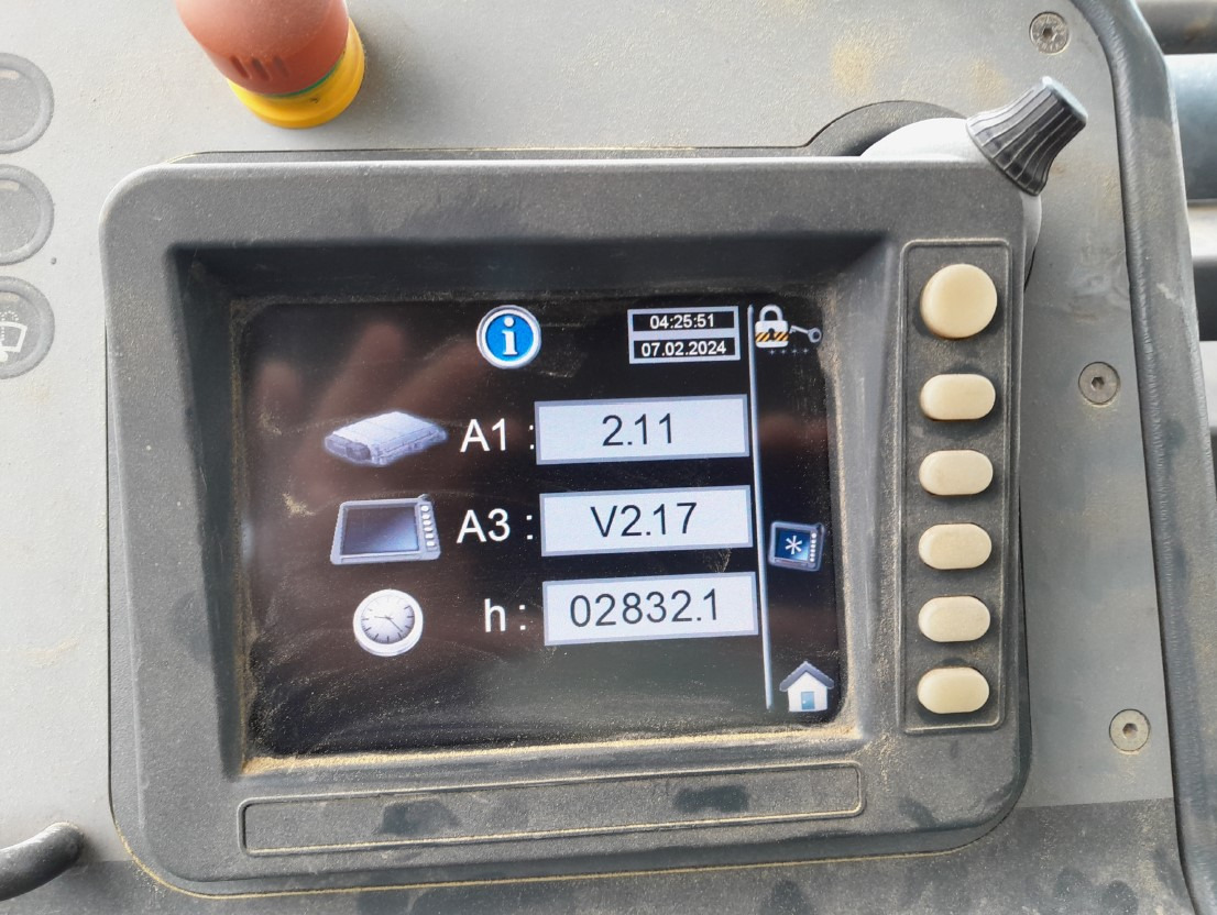 Dynapac MF2500CS - Асфалтополагач: снимка 5 Dynapac MF2500CS - Асфалтополагач: снимка 5