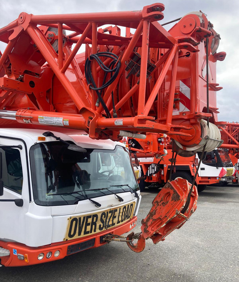 Grove GMK 6300L - Кран за всякакви терени: снимка 3 Grove GMK 6300L - Кран за всякакви терени: снимка 3