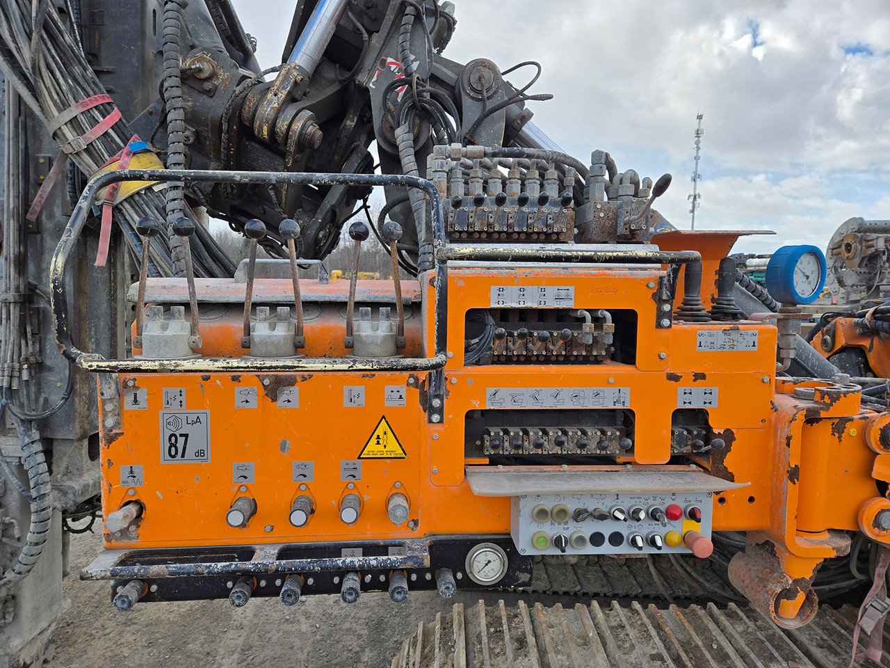 Hutte HBR 610 - Машина за набиване: снимка 5 Hutte HBR 610 - Машина за набиване: снимка 5