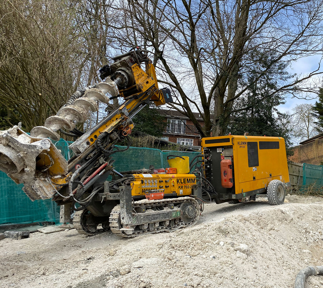 Klemm KR 702-2R - Машина за набиване: снимка 3 Klemm KR 702-2R - Машина за набиване: снимка 3